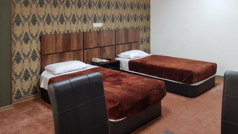 اتاق دو تخته توئین 2 هتل امیر کبیر شیراز